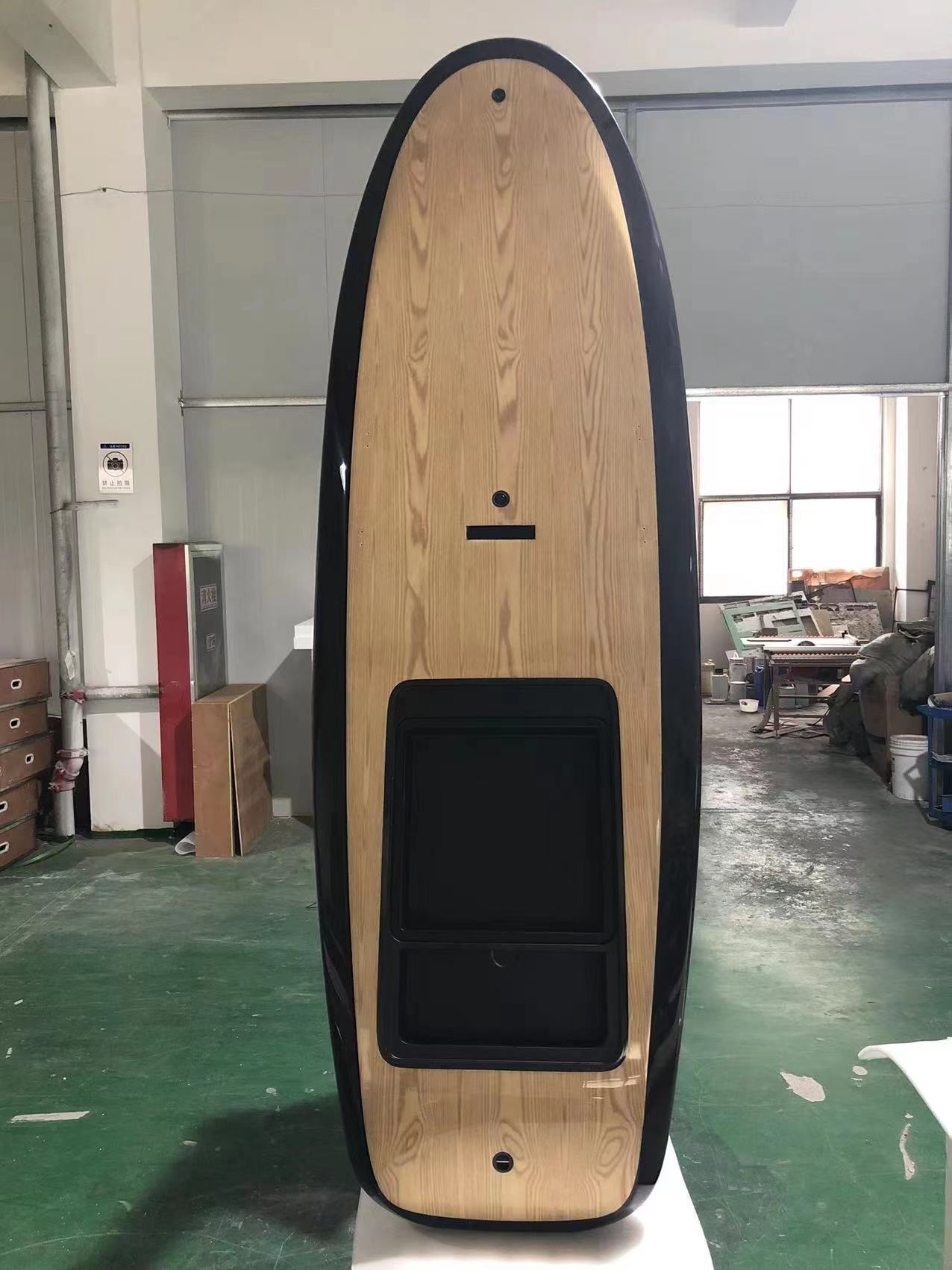 لوح تزلج مائي كهربائي عالي الج - مراجعة Electric Surfboard Jetboard وسعره