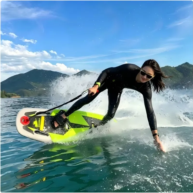 لوح ركوب الأمواج الكهربائي راش - مراجعة Electric Surfboard Jetboard وسعره
